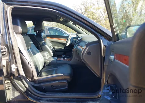 2014 Chrysler 300 from USA, damaged, VIN 2C3CCARG6EH276734